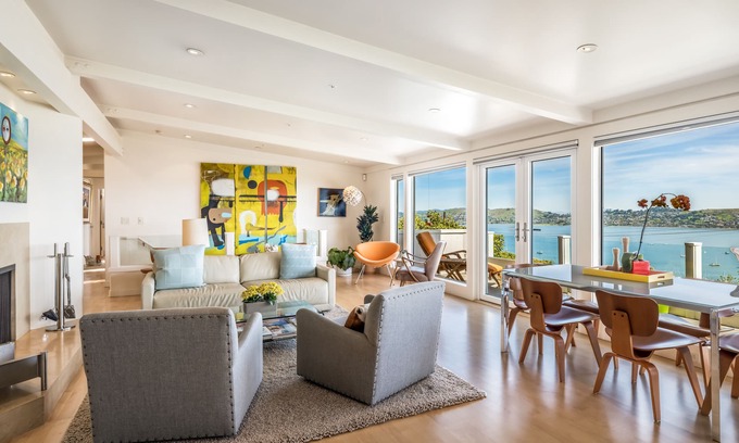 Sausalito House | The ultimate July retreat: A sublime Sausalito home overlooking the bay