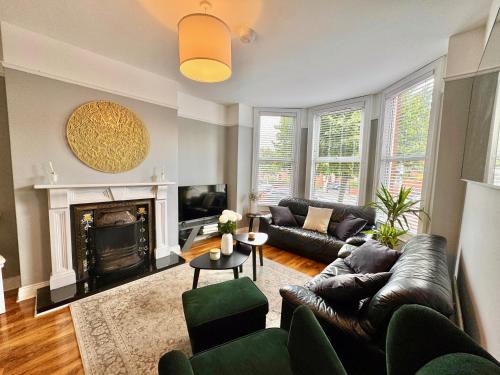 Belfast Apartment | The Urban Oasis - Great location near Pubs, Restaurants and more! Bus links on doorstep