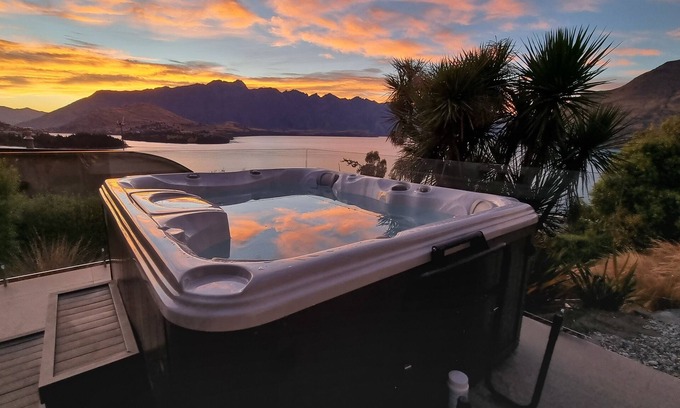 Fernhill Villa | The Views and Spa by Staysouth