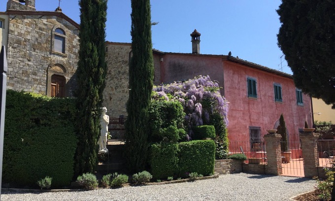 San Gimignano Villa | The Villa-exclusive property with private pool and Italian garden.
