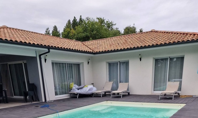 Biganos House | The villa of Bavalon in Biganos