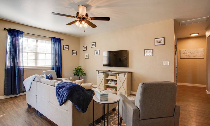 Central Oklahoma City House | The Village Home w/Pool, 12 Mi to OKC!