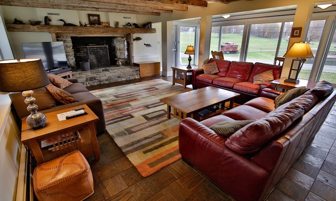 Sabillasville House | The Washington House (or for retreats book the whole Caboose Farm compound)