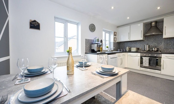 Wigan House | The Westbourne Short Stay