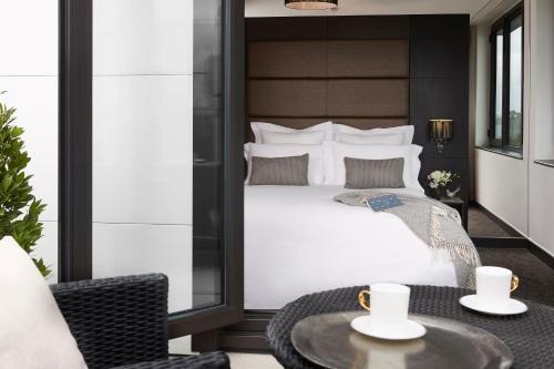 Stratford and New Town Hotel | The Westbridge Hotel Stratford