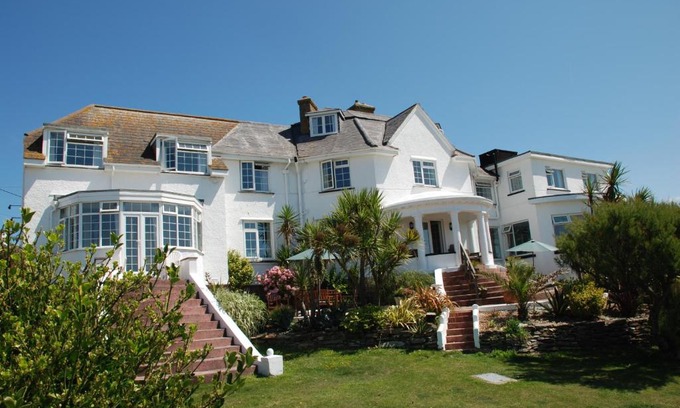 Newquay Hotel | The Whipsiderry Hotel