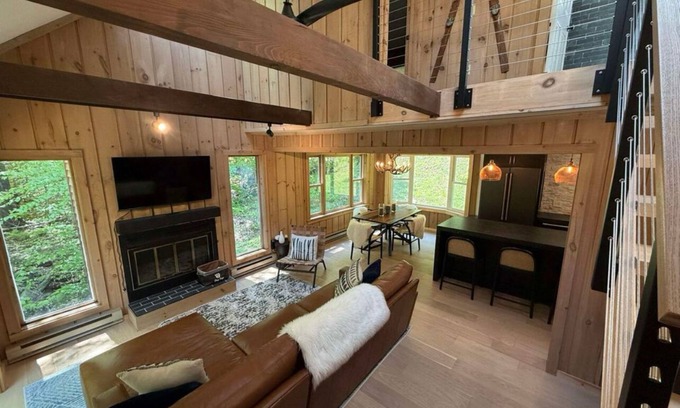 West Dover House | The White Birch near Mount Snow