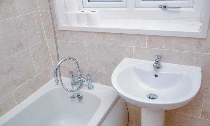 Cradley Bed & Breakfast | The White House