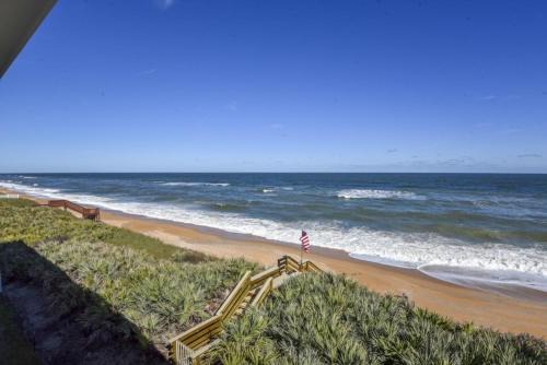Painters Hill Apartment | The White House on Flagler Beach - Unit 22 home