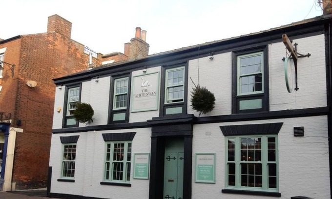 Market Rasen Bed & Breakfast | The White Swan