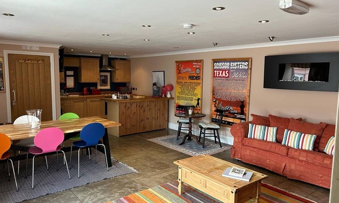 Kirkcudbright Cottage | The Wickerman Granary - a cottage that sleeps 6 guests in 3 bedrooms
