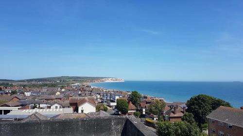 Sandown Hotel | The Wight Bay Hotel - Isle of Wight