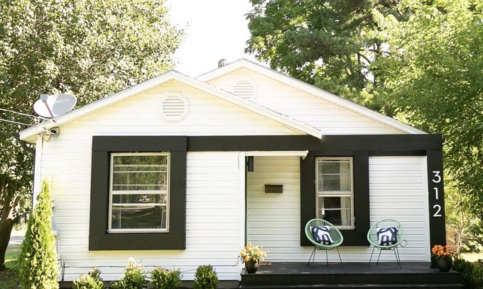Downtown House | The WILLA on 7th, located in Downtown BENTONVILLE!