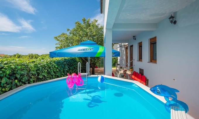 Marcana Apartment | The Willow Garden Apartment House Summer Breeze Apartment
