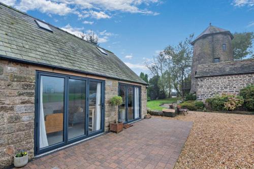Ashover House | The Windmill Granary