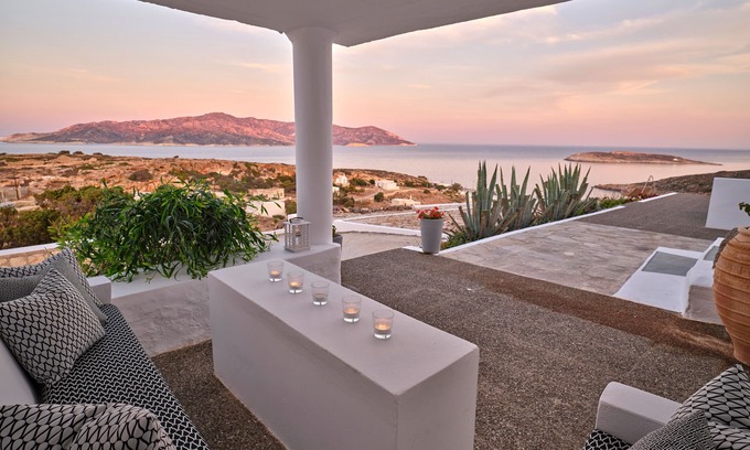 Psathi Apartment | The Windmill Kimolos