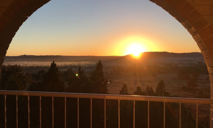 Central Mudgee House | The Winerack- spectacular views