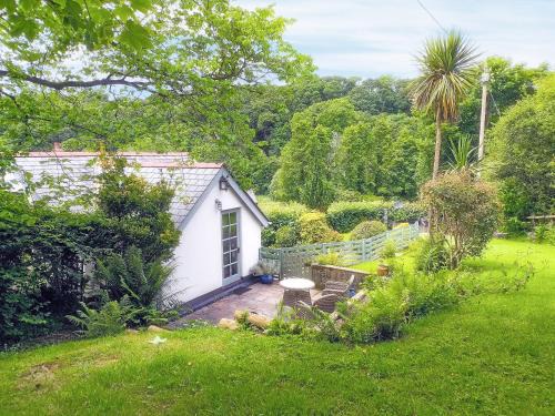 Hartland House | Thimble Cottage