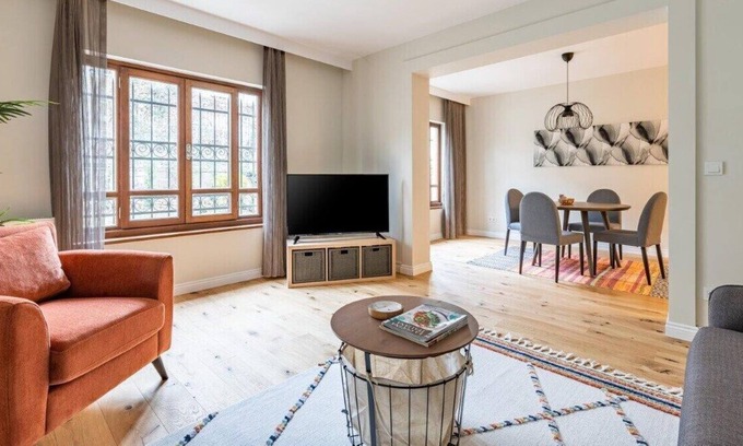 Tophane Apartment | This apartment is a 1 bedroom(s), 1 bathrooms, located in Beyoğlu, İstanbul.