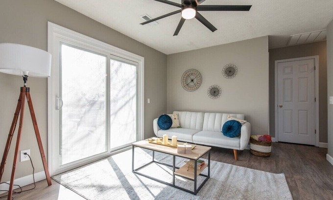 Harrodsburg Apartment | This apartment is a 2 bedroom(s), 2 bathrooms, located in Harrodsburg, KY.