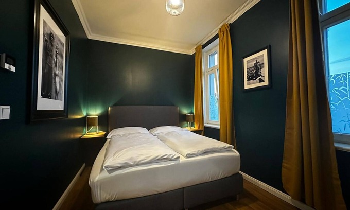 Altlindenau Apartment | This cozy duplex apartment offers everything you need for a comfortable stay.
