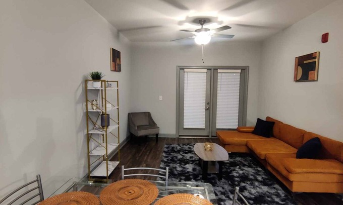 Socastee Apartment | This Cozy Hidden Jewel comfortable oasis close to the beach and main attractions