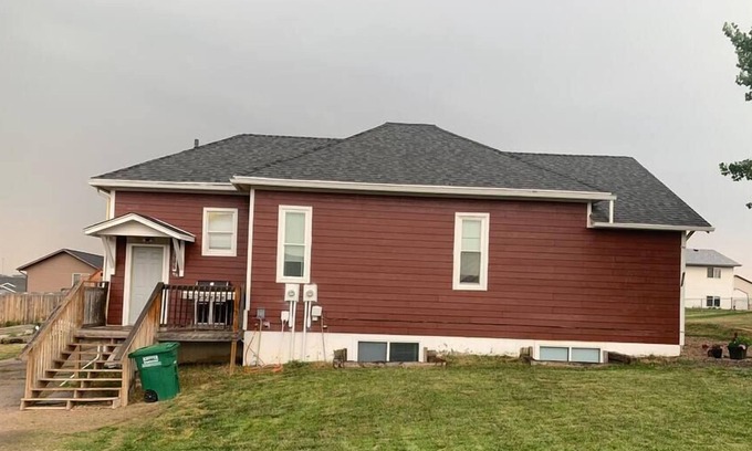 Blackhawk House | This home is a Lower level/garden level duplex