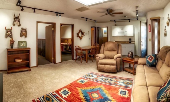 Thermopolis House | This house is a 3 bedroom(s), 1 bathrooms, located in Thermopolis, WY.