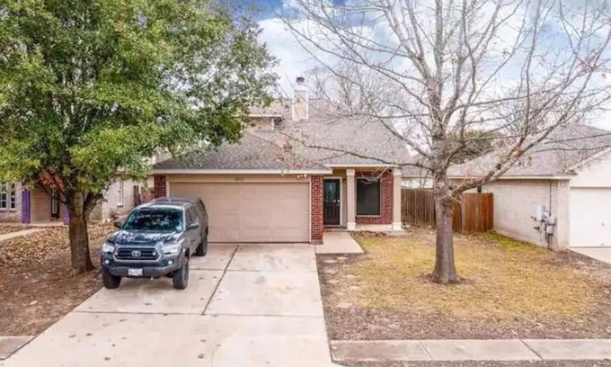 Austin House | This house is a 4 bedroom(s), 3 bathrooms, located in Austin, TX.