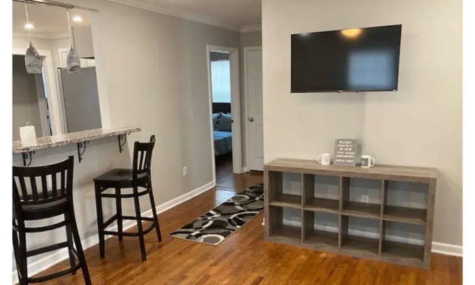 Little Rock House | This is 3 bedroom to full bath singl family home.