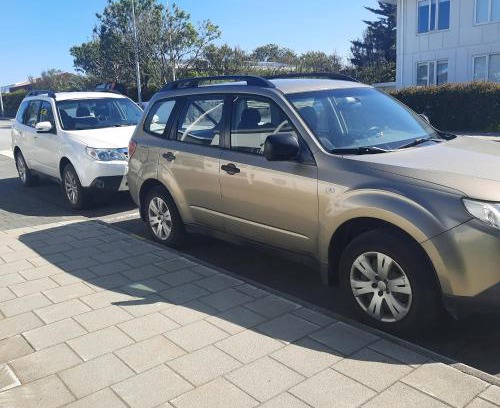 Seltjarnarnes Apartment | Thorshamar - Car Included