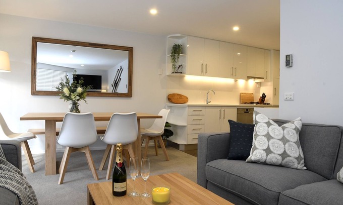 Thredbo Apartment | Thredbo Village (Central- Luxury 2 Bedroom Apartment