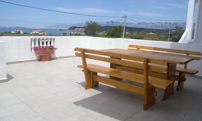 Ljubac Apartment | Three bedroom apartment with terrace and sea view Ljubač, Zadar (A-6141-a)