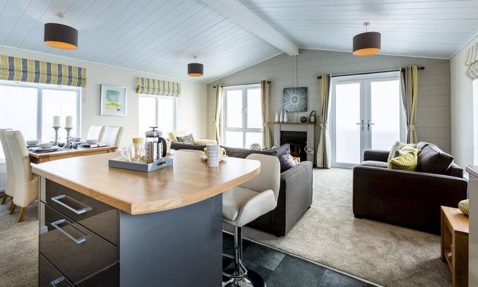 King's Lynn Apartment | Three Bedroom Lodge 12