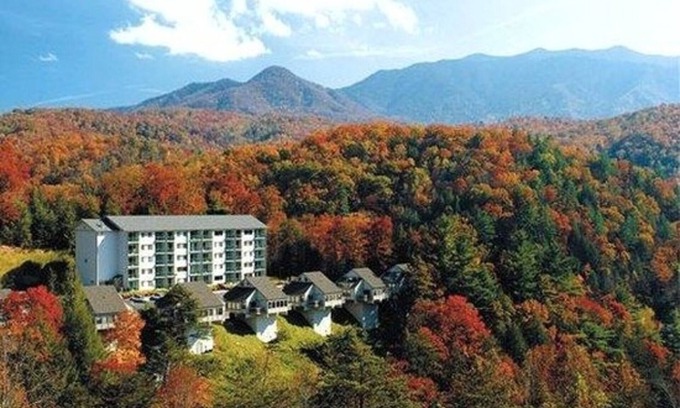 Gatlinburg Resort | Three Bedroom Townhome, Gatlinburg Resort (2162740)
