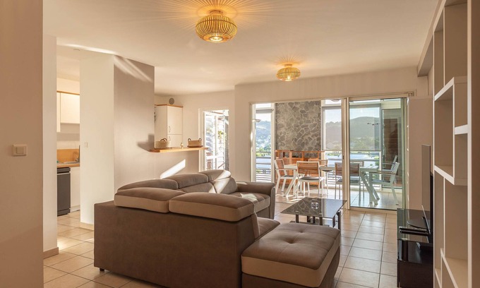 Carosse Villa | Ti Carrosse villa mitoyenne st gilles