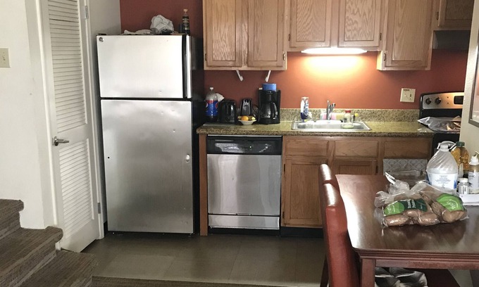 Kearny Mesa Condo | Tidy Private bedroom with private bath in Kearny Mesa