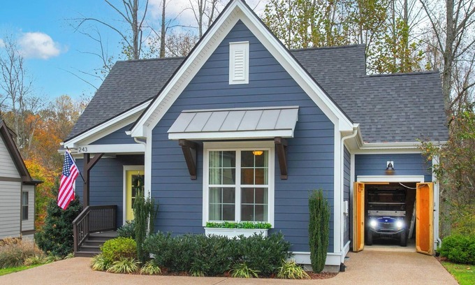 Tullahoma House | Tim's Ford Lakeside House w/Golf-cart