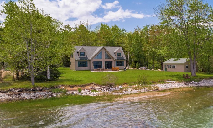 Lamoine Beach House | Timber Point – Secluded Waterfront Oasis