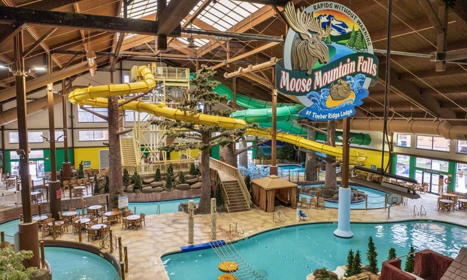 Lake Geneva Apartment | Timber Ridge Lodge and Waterpark