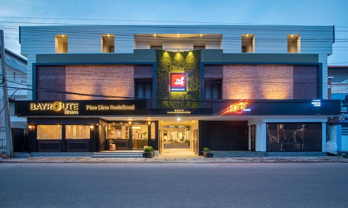 Vazhicherry Ward Hotel | Time Square Boutique Hotel