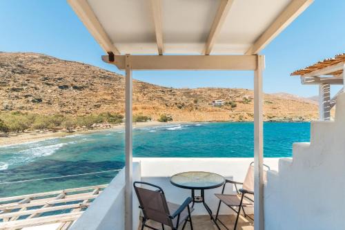 Panormos Villa | Tinos by the Sea