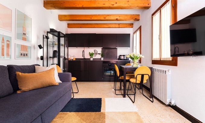 Cannaregio Apartment | Tintoretto Cozy Duplex R&R