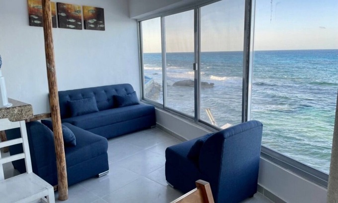 Centro - Supmza 001 Condo | "Tiny Gecko Condos, Your Gateway on the Caribbean Malecon & El Centro!