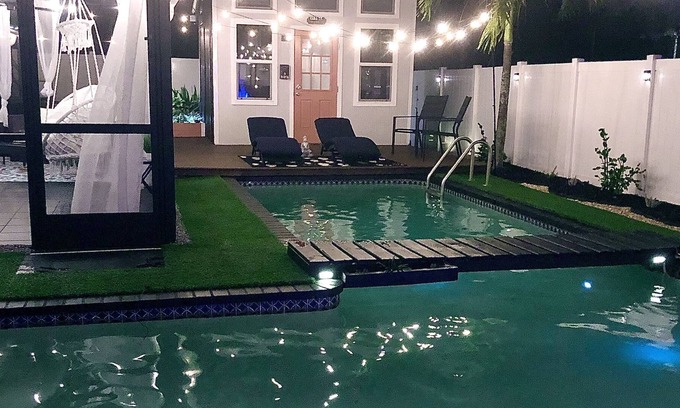 Boynton Beach Apartment | Tiny home get away with resort feel!
