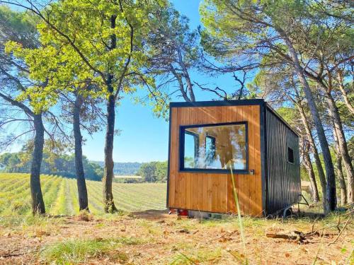 Mondragon House | Tiny-House Grand Confort - Salle de bain italienne - Lit King - 10 min A7