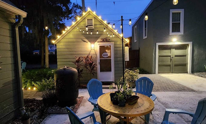 Sanford House | Tiny house near Downtown Sanford