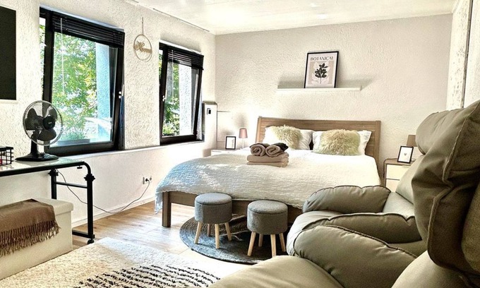 Nassau Apartment | Tinyhouse Lahnfriede - vacation home, bathroom, WC, river view