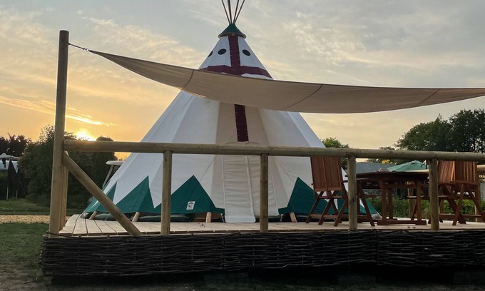 Belau Apartment | Tipi Apaches at Lake Belau