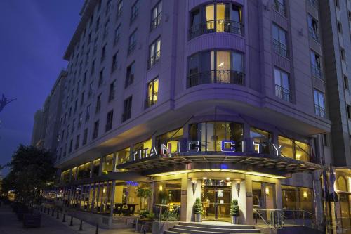 Talimhane Hotel | Titanic City Taksim